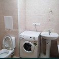 Продам квартиру, Героев Харькова просп. , 1 кім., 32 м², евроремонт 