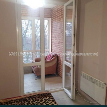 Продам квартиру, Героев Харькова просп. , 1 кім., 32 м², евроремонт 