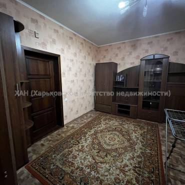 Продам квартиру, Черноморская ул. , 1  ком., 25 м², советский ремонт 