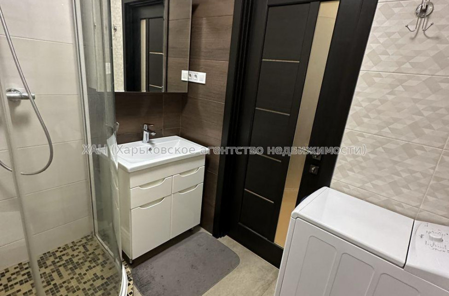 Продам квартиру, Мирная ул. , 1 кім., 43 м², авторский дизайн 