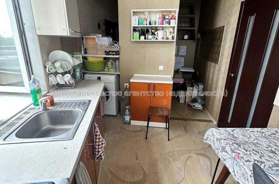 Продам квартиру, Конторская ул. , 2  ком., 50.80 м², косметический ремонт 