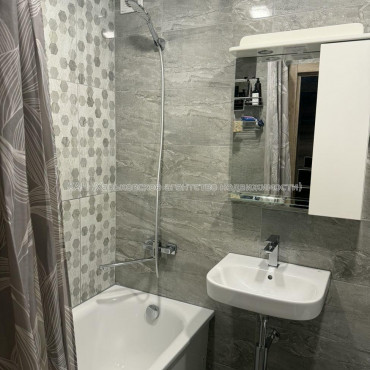 Продам квартиру, Юбилейный просп. , 1  ком., 34 м², евроремонт 
