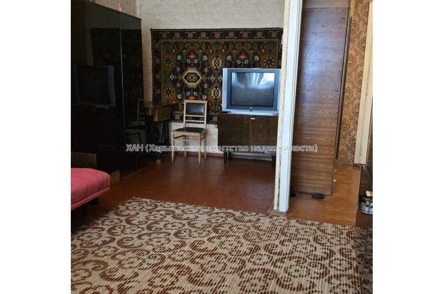 Продам квартиру, Матюшенко ул. , 1 кім., 35 м², советский ремонт 