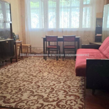 Продам квартиру, Матюшенко ул. , 1 кім., 35 м², советский ремонт 