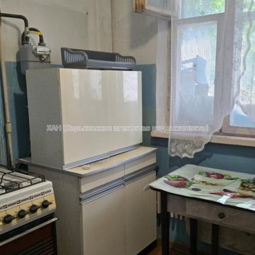 Продам квартиру, Матюшенко ул. , 1 кім., 35 м², советский ремонт 