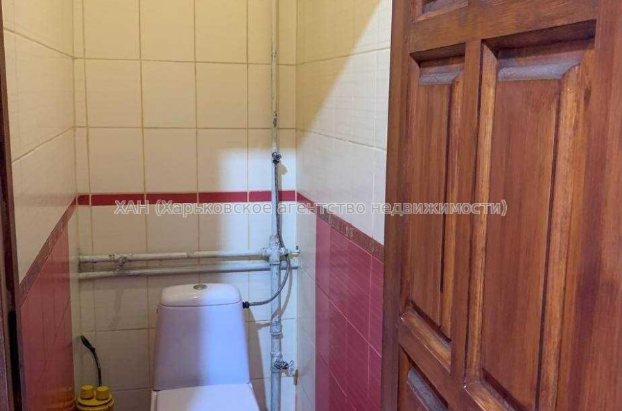 Продам квартиру, Волосна ул. , 3 кім., 73.80 м², частичный ремонт 