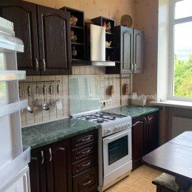 Продам квартиру, Волосна ул. , 3 кім., 73.80 м², частичный ремонт