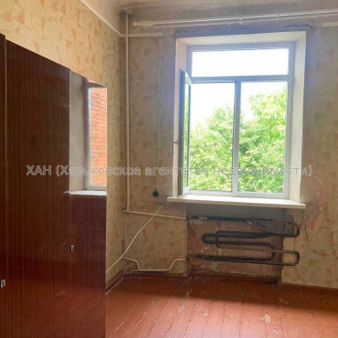 Продам квартиру, Волосна ул. , 3 кім., 73.80 м², частичный ремонт 