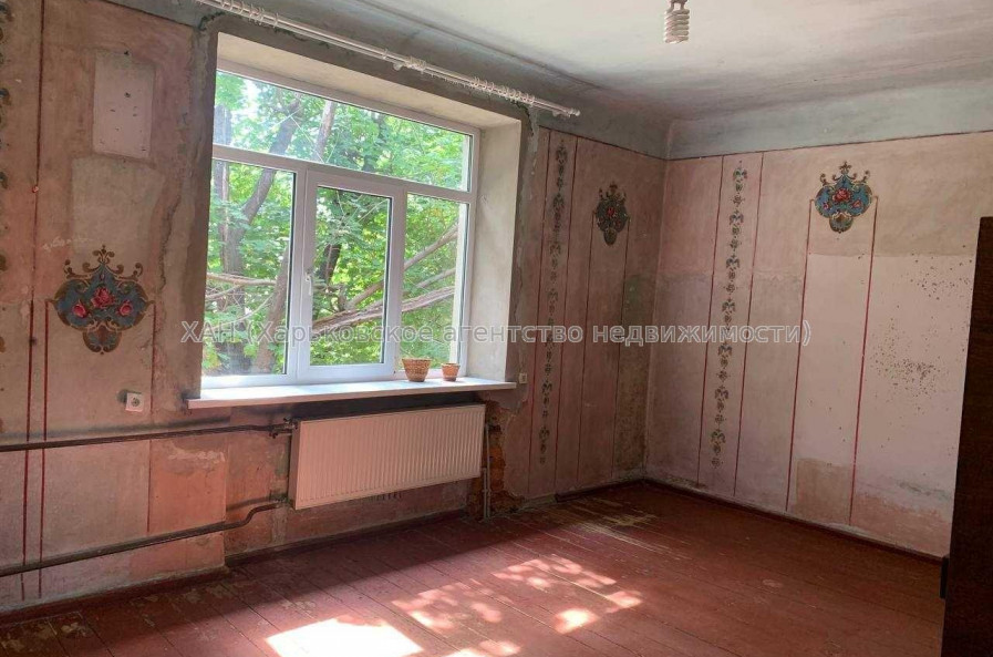 Продам квартиру, Волосна ул. , 3 кім., 73.80 м², частичный ремонт 
