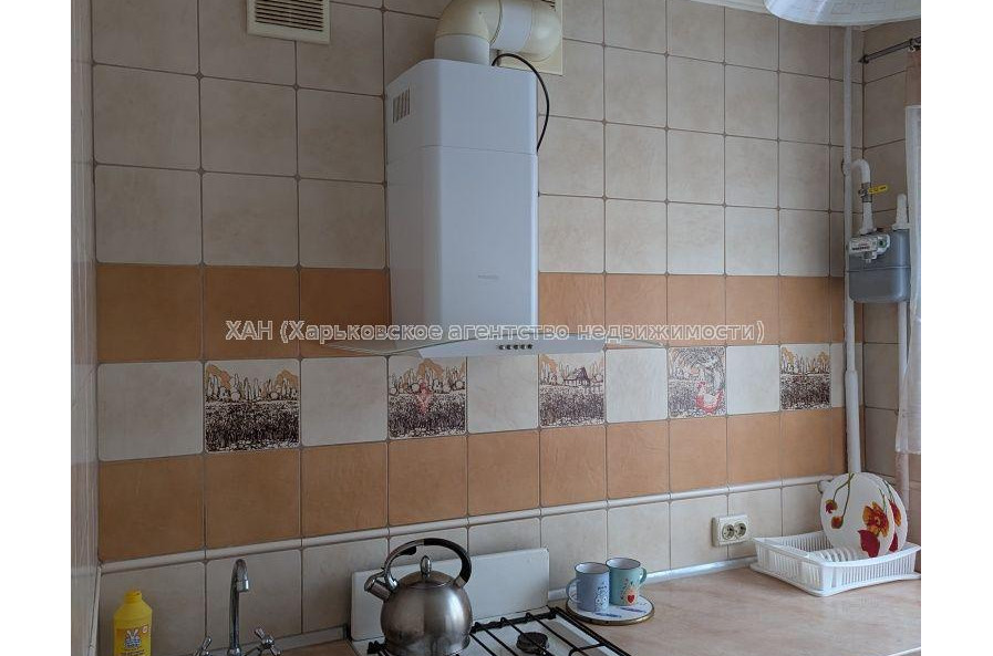 Продам квартиру, Бучмы ул. , 2 кім., 44 м², косметический ремонт 