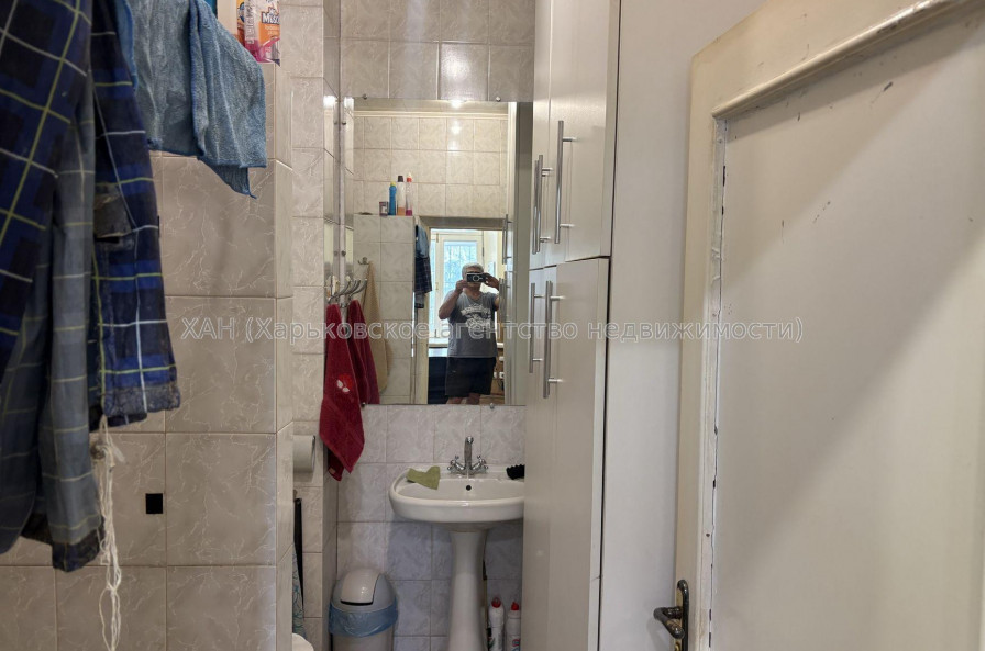 Продам квартиру, Алчевских ул. , 1  ком., 26 м², капитальный ремонт 