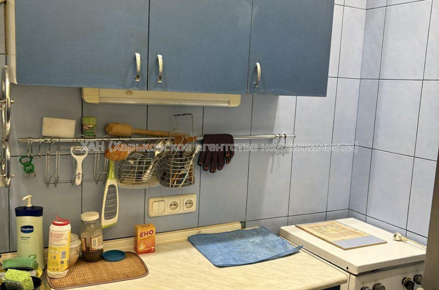 Продам квартиру, Алчевских ул. , 1  ком., 26 м², капитальный ремонт 