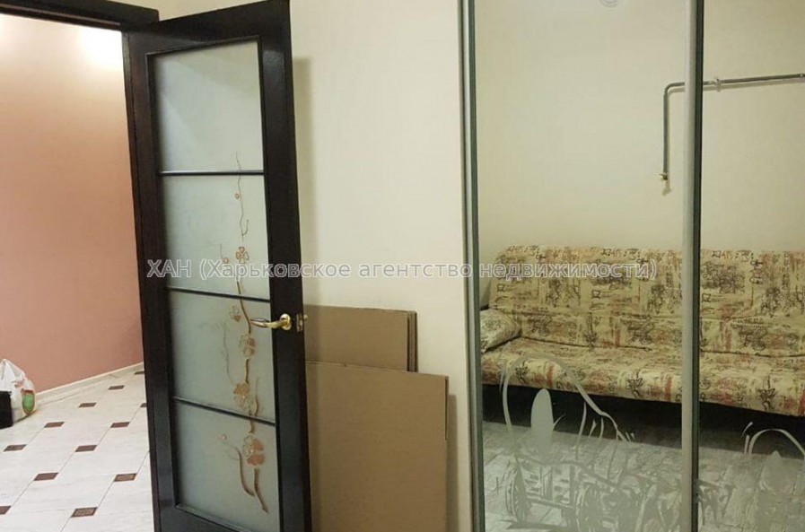Продам квартиру, Роганская ул. , 2  ком., 35.90 м², евроремонт 
