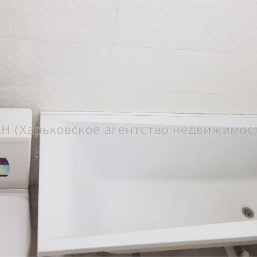 Продам квартиру, Роганская ул. , 2  ком., 35.90 м², евроремонт 