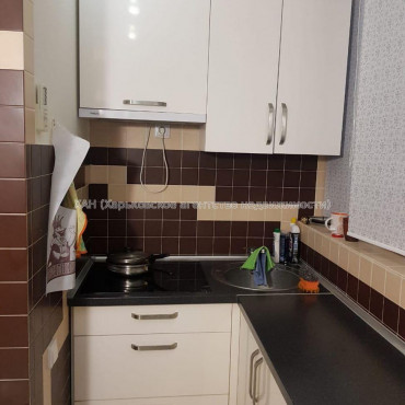 Продам квартиру, Роганская ул. , 2  ком., 35.90 м², евроремонт 