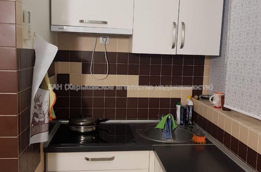 Продам квартиру, Роганская ул. , 2  ком., 35.90 м², евроремонт 