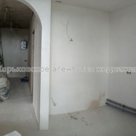 Продам квартиру, Юбилейный просп. , 67Б , 1  ком., 43 м², без отделочных работ