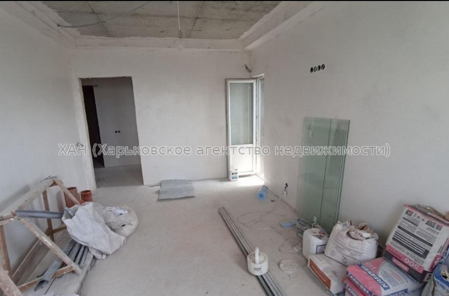 Продам квартиру, Юбилейный просп. , 67Б , 1  ком., 43 м², без отделочных работ 