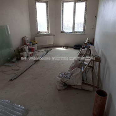 Продам квартиру, Юбилейный просп. , 67Б , 1  ком., 43 м², без отделочных работ 