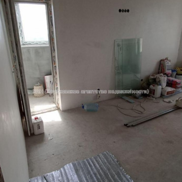 Продам квартиру, Юбилейный просп. , 67Б , 1  ком., 43 м², без отделочных работ 