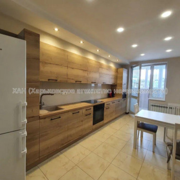 Сдам квартиру, Садовый проезд , 2  ком., 65 м², евроремонт 