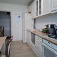 Сдам квартиру, Науки просп. , 2  ком., 55 м², капитальный ремонт 