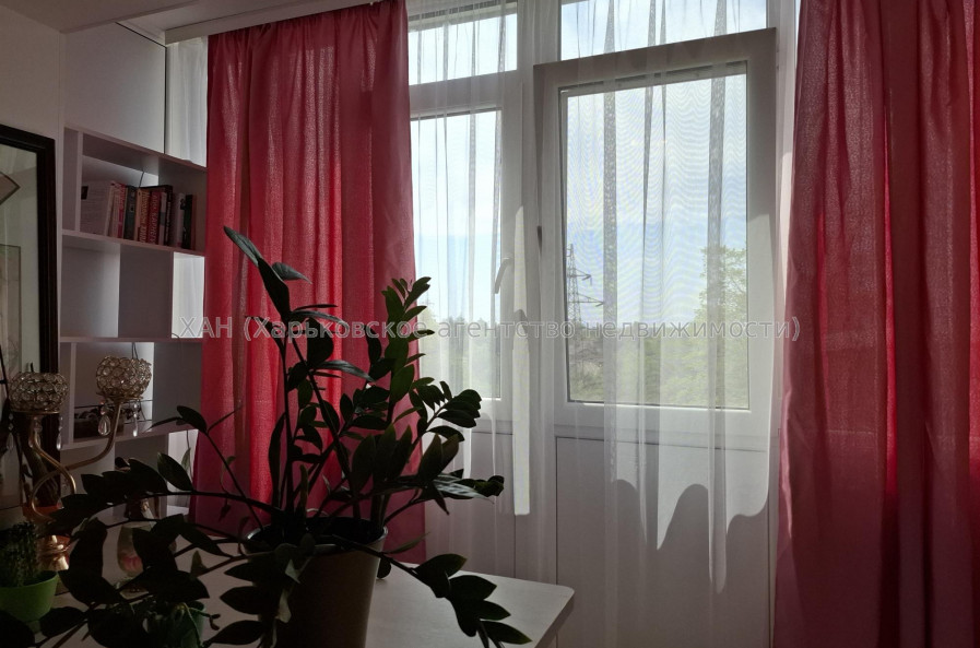Сдам квартиру, Науки просп. , 2  ком., 55 м², капитальный ремонт 