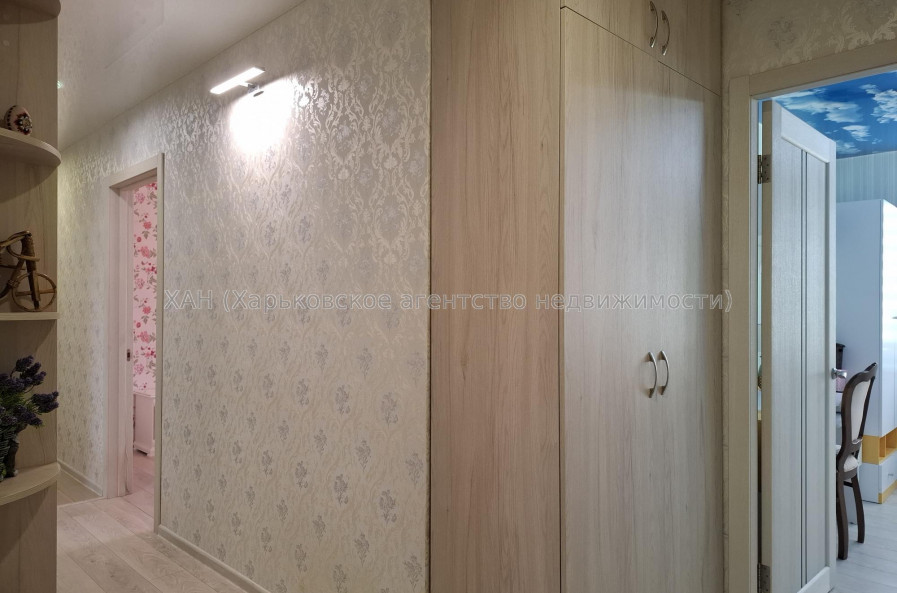 Сдам квартиру, Науки просп. , 2  ком., 55 м², капитальный ремонт 