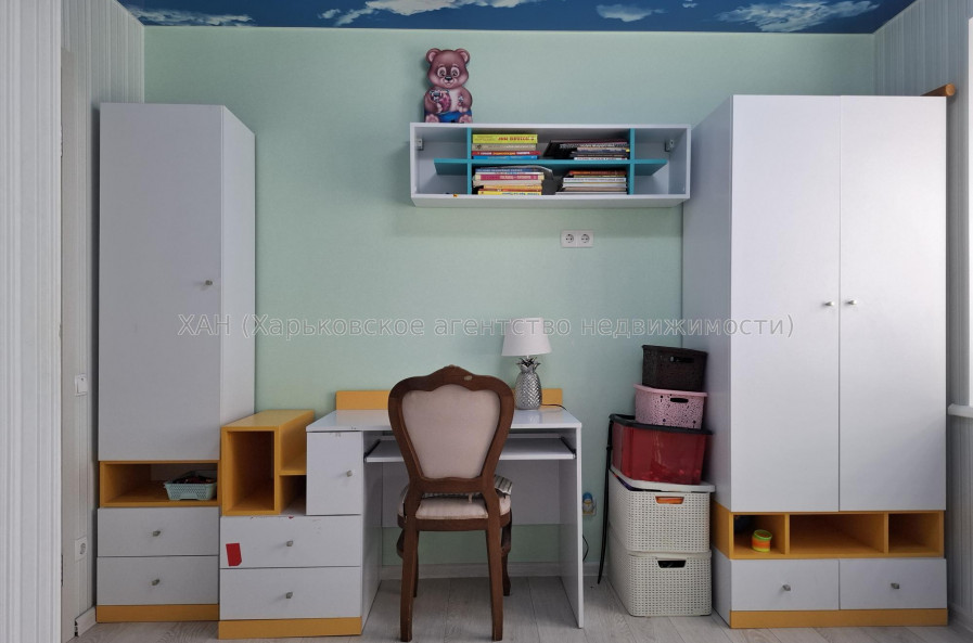 Сдам квартиру, Науки просп. , 2  ком., 55 м², капитальный ремонт 
