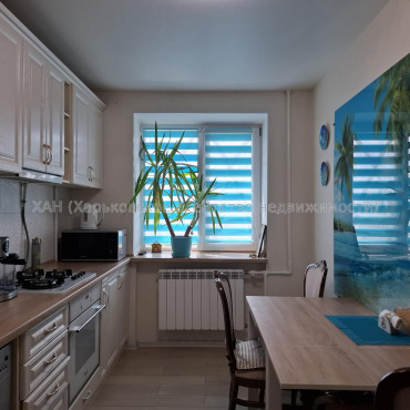 Сдам квартиру, Науки просп. , 2  ком., 55 м², капитальный ремонт 