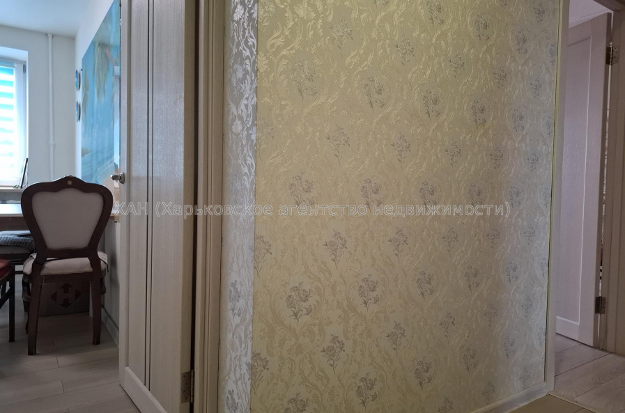 Сдам квартиру, Науки просп. , 2  ком., 55 м², капитальный ремонт 