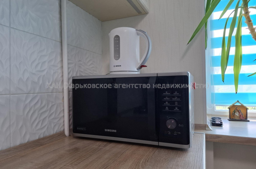Сдам квартиру, Науки просп. , 2  ком., 55 м², капитальный ремонт 