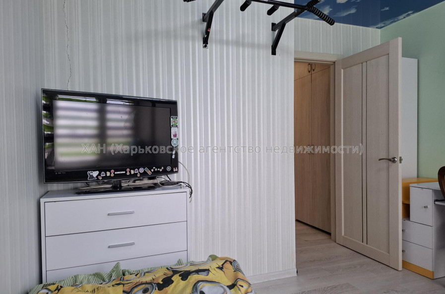 Сдам квартиру, Науки просп. , 2  ком., 55 м², капитальный ремонт 