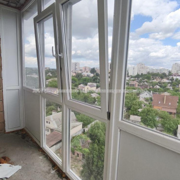 Продам квартиру, Клочковская ул. , 2  ком., 49.10 м², евроремонт 