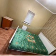 Продам квартиру, Кузнечная ул. , 3  ком., 51 м², капитальный ремонт 