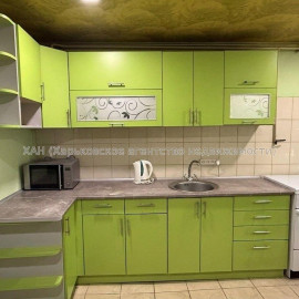 Продам квартиру, Кузнечная ул. , 3 кім., 51 м², капитальный ремонт