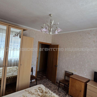 Продам квартиру, Леся Сердюка ул. , 2  ком., 50 м², косметический ремонт 