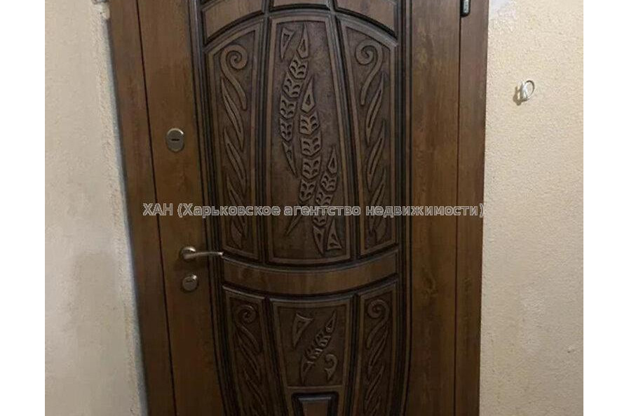 Продам квартиру, Ньютона ул. , 1  ком., 46 м², капитальный ремонт 