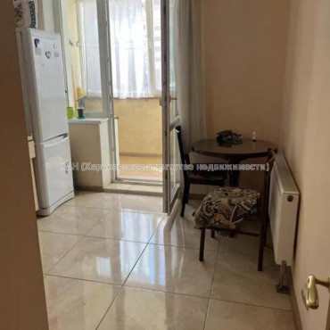 Продам квартиру, Ньютона ул. , 1  ком., 46 м², капитальный ремонт 