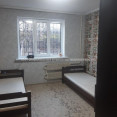 Продам квартиру, Натальи Ужвий ул. , 3  ком., 69.10 м², капитальный ремонт 