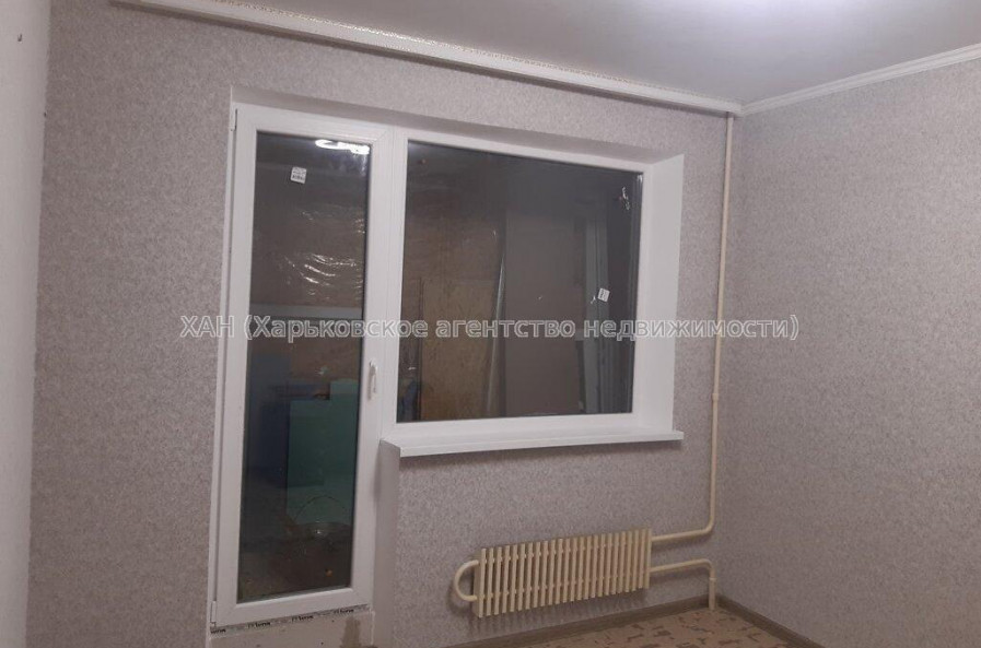 Продам квартиру, Натальи Ужвий ул. , 3  ком., 69.10 м², капитальный ремонт 