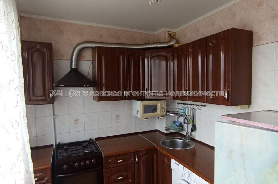 Продам квартиру, Академика Павлова ул. , 1  ком., 33 м², частичный ремонт 