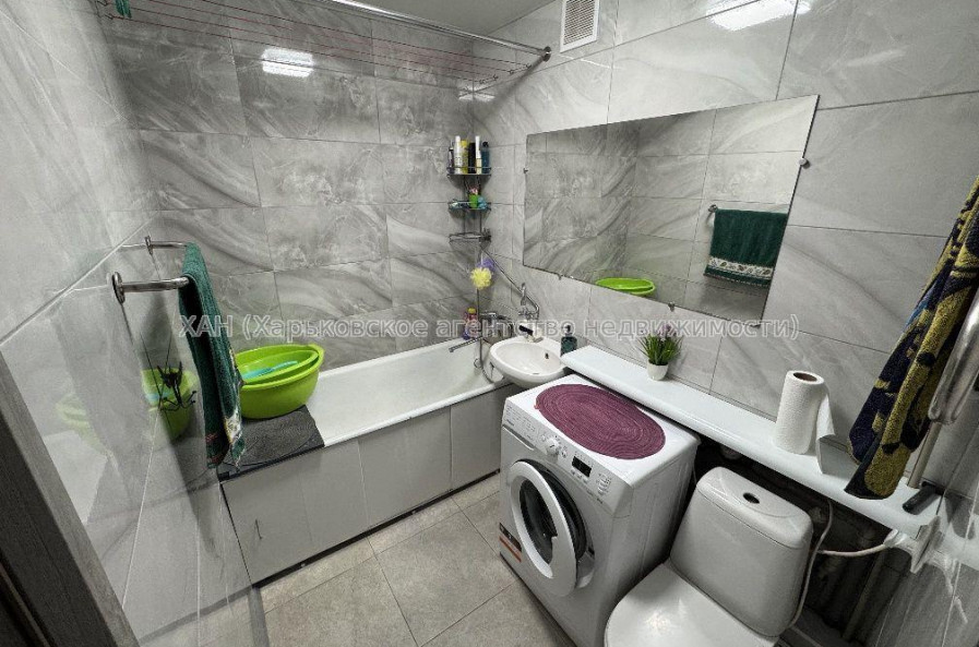 Продам квартиру, Косарева ул. , 3  ком., 58 м², евроремонт 