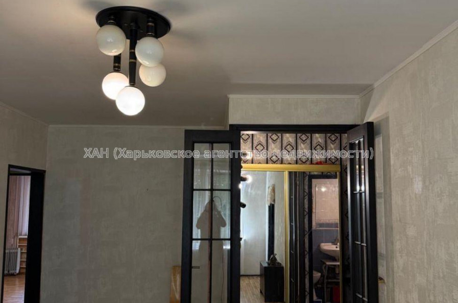 Продам квартиру, Гвардейцев Широнинцев ул. , 3  ком., 66 м², косметический ремонт 