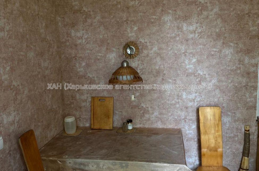 Продам квартиру, Гвардейцев Широнинцев ул. , 3  ком., 66 м², косметический ремонт 