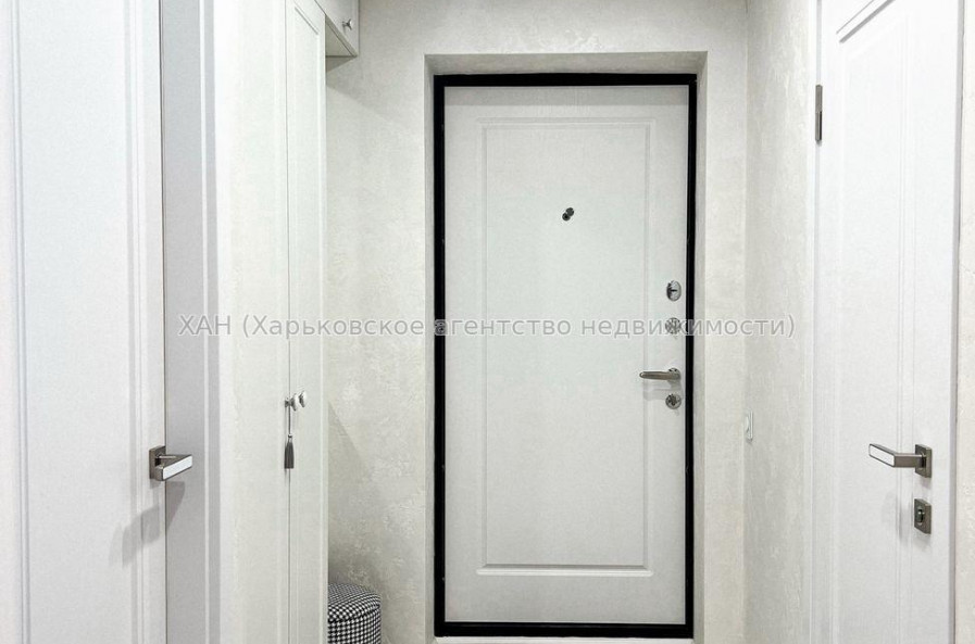 Продам квартиру, Владислава Зубенко ул. , 3  ком., 61 м², авторский дизайн 