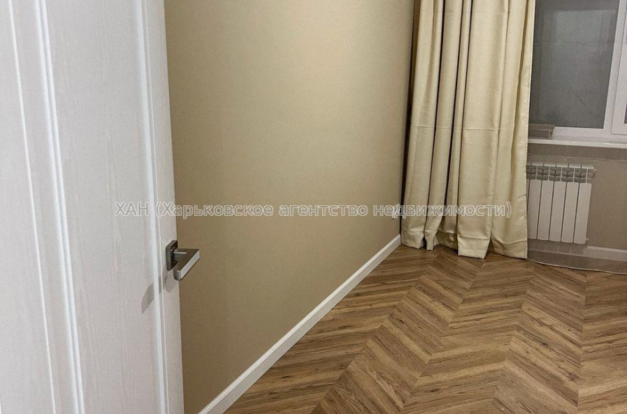 Продам квартиру, Владислава Зубенко ул. , 3  ком., 61 м², авторский дизайн 