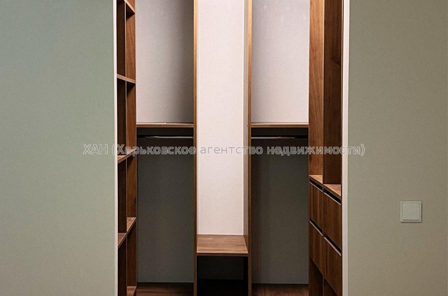 Продам квартиру, Владислава Зубенко ул. , 3  ком., 61 м², авторский дизайн 
