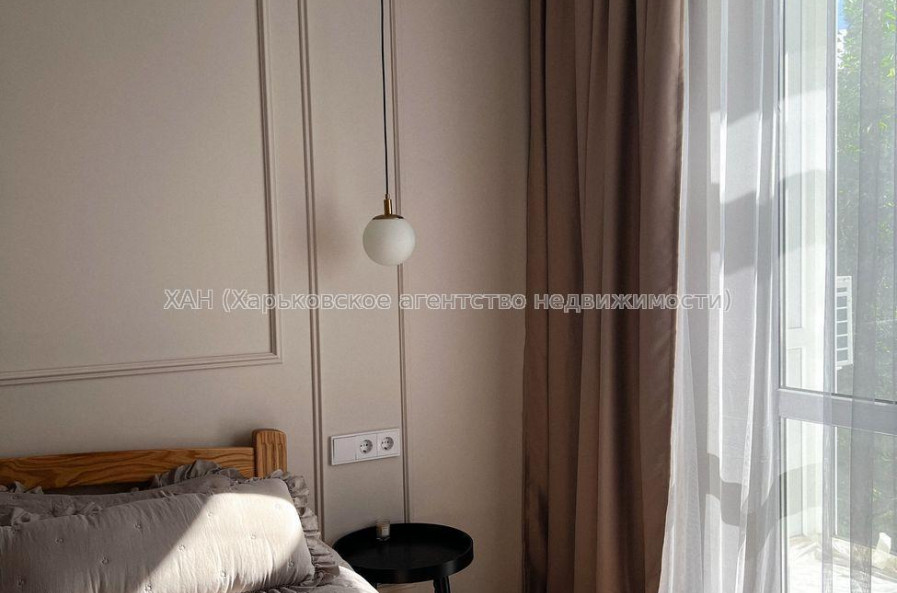 Продам квартиру, Владислава Зубенко ул. , 3  ком., 61 м², авторский дизайн 
