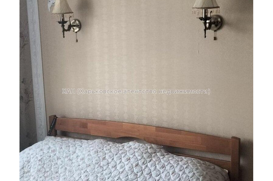 Продам квартиру, Золочевская ул. , 2  ком., 55 м², косметический ремонт 